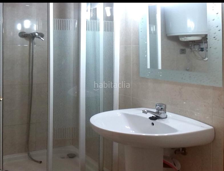 Foto 32d21fe2-a33d-4fa3-bd04-38b197433941. Oficina a carrer michalovce 53 a El Pilar Villarreal / Vila - real