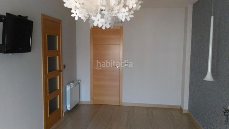 Foto a966dece-f16c-43ac-adac-f13cae1b430a. Casa adossada a Sant Joan de Moró