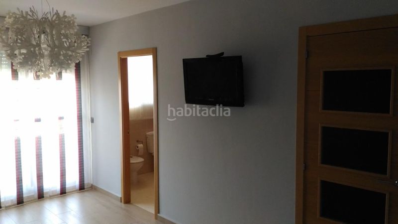 Foto b5631f81-e7e9-48ff-8e2e-217888e796d3. Casa adossada a Sant Joan de Moró