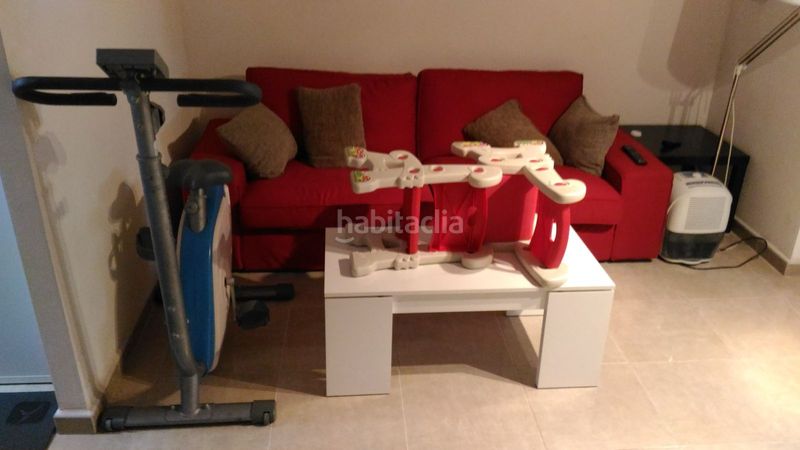 Foto e2b7b931-2ab5-457a-8bd2-e7ffd98dade3. Casa adossada a Sant Joan de Moró