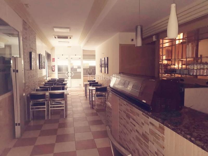 Foto 88f7ca7e-6650-432d-af9a-3b3d060931aa. Local comercial a carrer de canalejas 73 a El Grao Castellón de la Plana