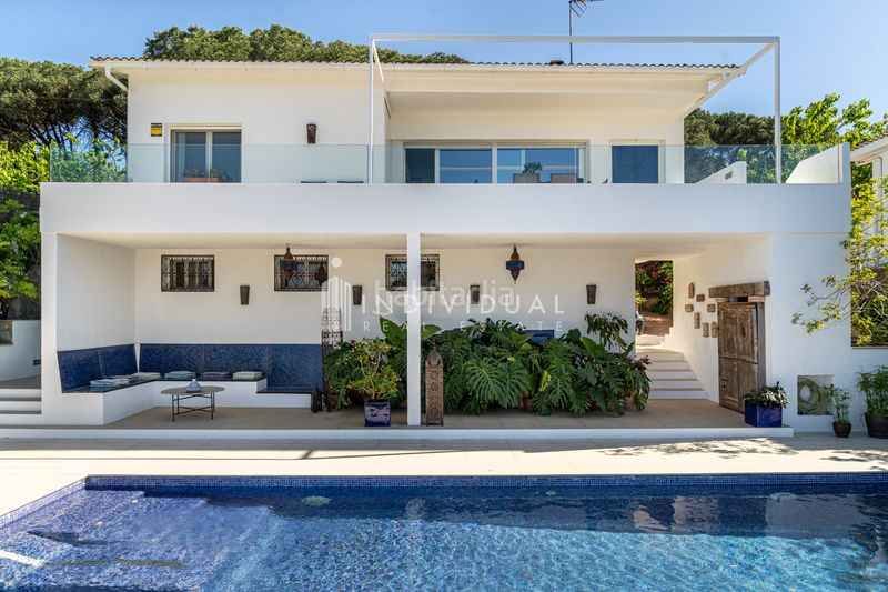 Foto 0d7c3457-c1d5-4e7a-8bf8-2e4593bba070. Casa amb xemeneia calefacció aparcament piscina a Vallromanes