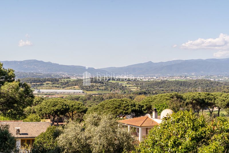 Foto 38024238-104f-4462-a179-91247cdb452c. Casa amb xemeneia calefacció aparcament piscina a Vallromanes