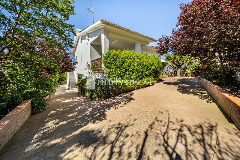 Foto 3fe652c5-373e-4b33-a15b-b4fa08167a88. Casa amb xemeneia calefacció aparcament piscina a Vallromanes