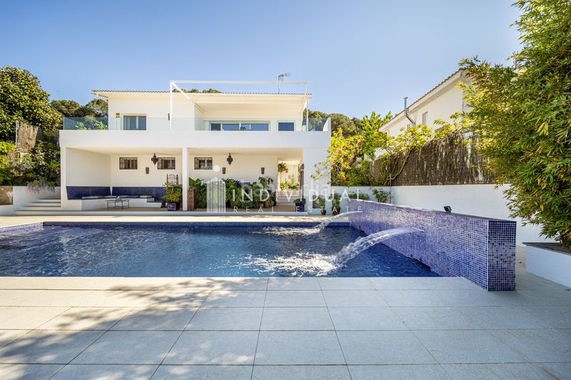 Foto 8b5dadc8-1753-484e-a078-a63b423426cc. Casa amb xemeneia calefacció aparcament piscina a Vallromanes