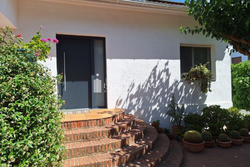 Foto f7523649-b1ee-4300-ae4d-cb0dd6ae2624. Casa amb xemeneia calefacció aparcament piscina a Vallromanes