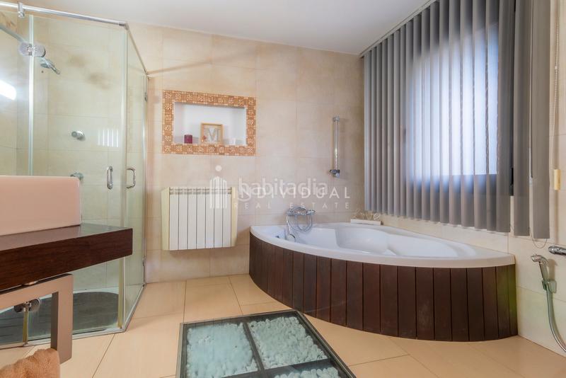 Foto 3a11f986-058e-442f-966e-a6d2751781df. Haus mit heizung parking pool in Canovelles