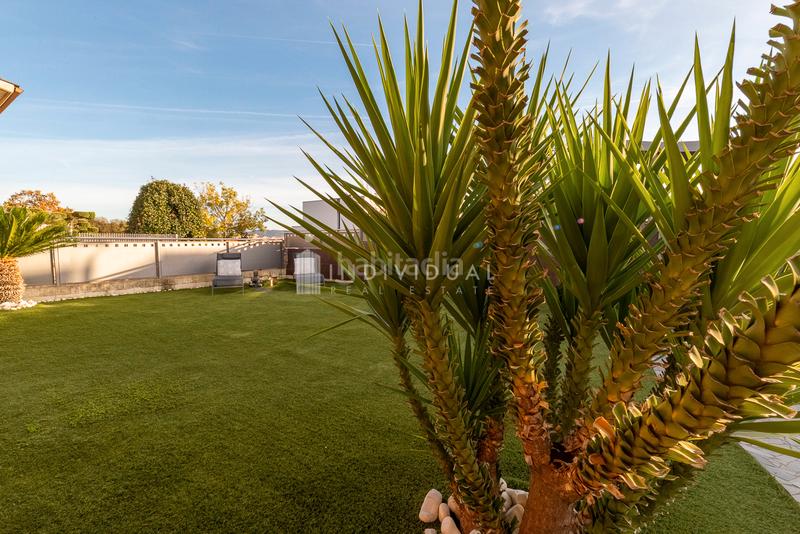 Foto 6741d371-8218-40c1-8ab2-8456684c7b63. Haus mit heizung parking pool in Canovelles