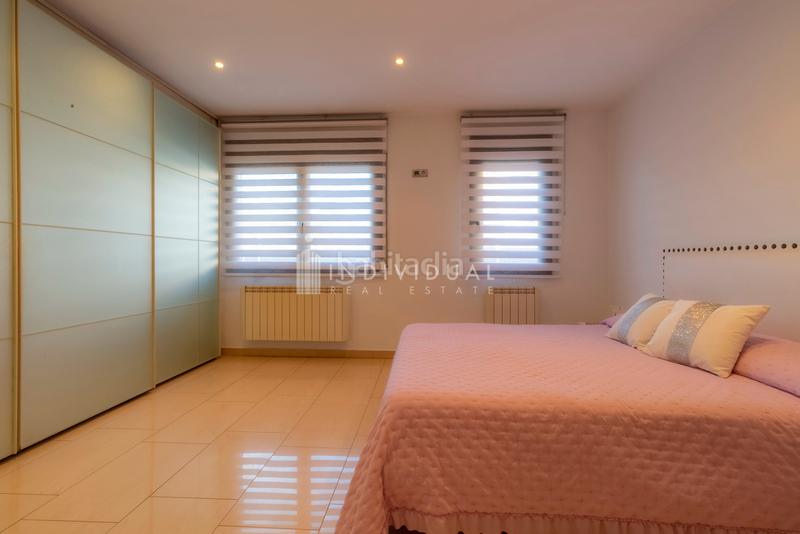 Foto 9066f391-d59d-4ef8-9964-eabd6ef7808f. Haus mit heizung parking pool in Canovelles