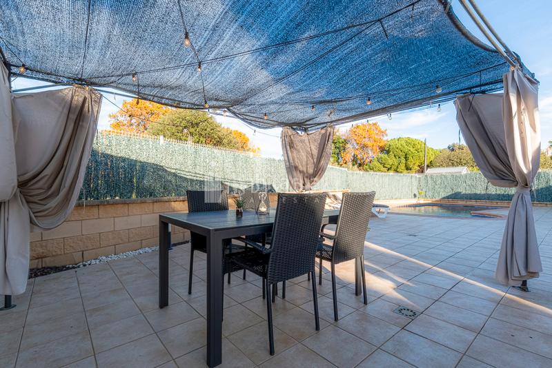 Foto a14acc0d-c62a-4775-8547-9e977f28a6e0. Haus mit heizung parking pool in Canovelles