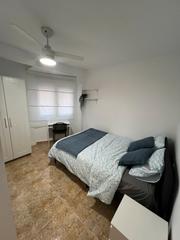 Miete Etagenwohnung in Avinguda de jijona 55. Piso compartido- habitacion