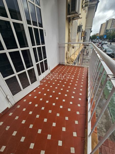 Foto 5e29b269-f727-498d-b4d0-3eeebc033451. Piso vivienda familiar en Cruz Roja Sevilla