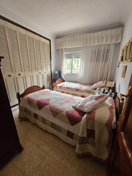 Foto 6eb65e51-c270-40e8-a521-396427ed0321. Piso vivienda familiar en Cruz Roja Sevilla