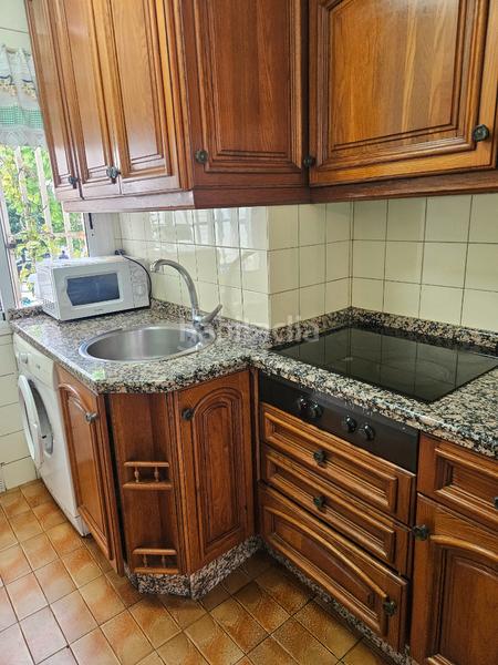 Foto cb053d8e-5526-45b3-a9d8-aa335e99b879. Piso vivienda familiar en Cruz Roja Sevilla