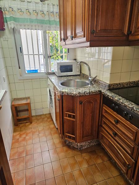 Foto db0b7ec5-c862-4601-8158-f70bff388745. Piso vivienda familiar en Cruz Roja Sevilla