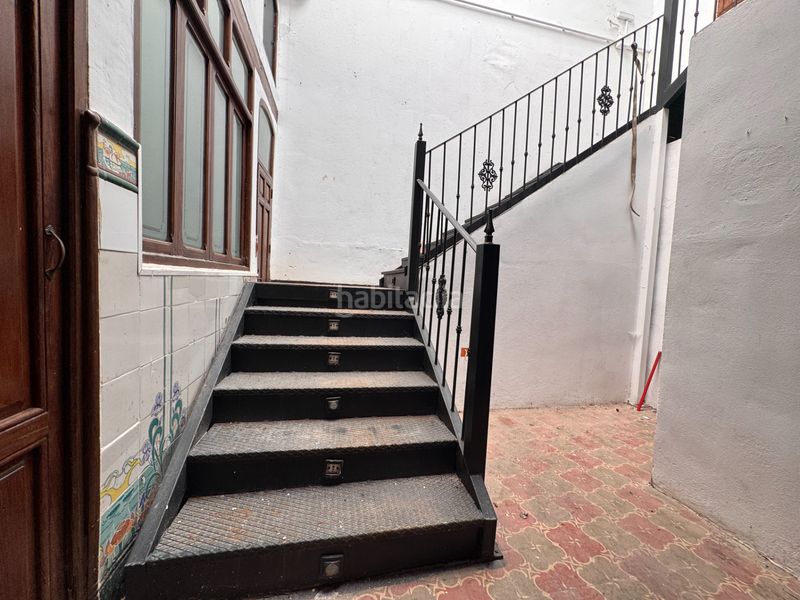 Foto 4512fde4-bd9d-4b3f-8a03-0e795be16689. Casa aparellada a Centro Burriana