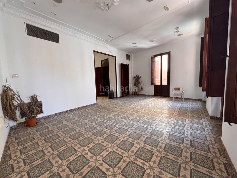 Foto f2a07c8b-3250-4122-b988-8314746ef98a. Casa aparellada a Centro Burriana