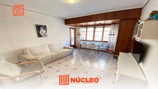 Etagenwohnung  Carrer del pintor lópez. Oportunidad de inversión: piso rentando en zona estratégica