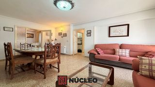 Pis a Rafalafena. Luminoso piso de 83 m² con ascensor, 3 habitaciones, balcón y vi