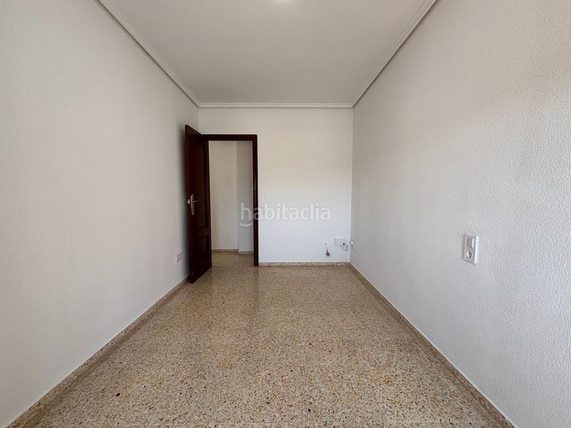Foto 7af82f13-4dcd-48b5-8182-0a4a2cd5cd35. Pis a Centro Almazora / Almassora