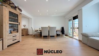 Pis  Carrer de catí. Espectacular piso de diseño totalmente reformado con balcón y mu