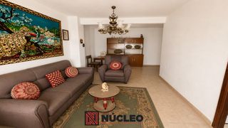 Casa a schiera  Transformador. Chalet adosado de 300 m² con gran potencial de reforma en almazo