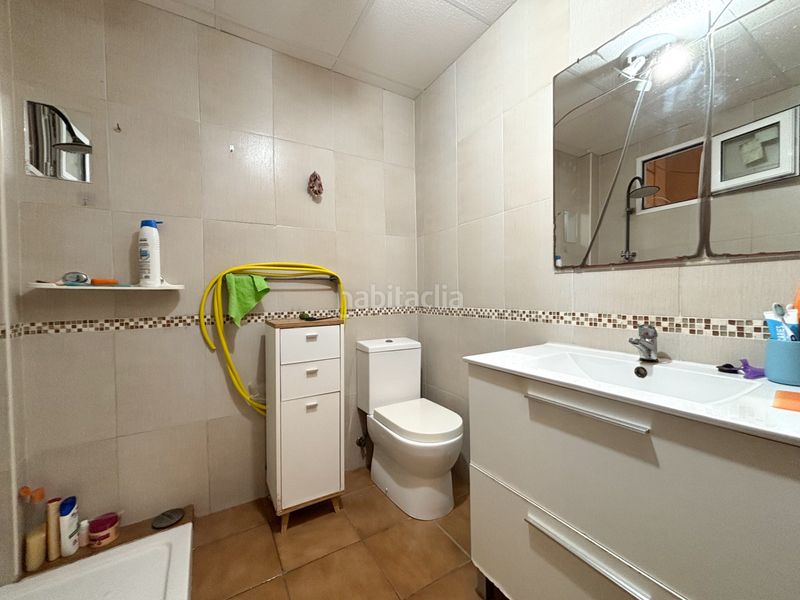 Foto 40a1c6a6-8dd5-4fac-8230-7a383796929d. Casa adossada a Centro Burriana