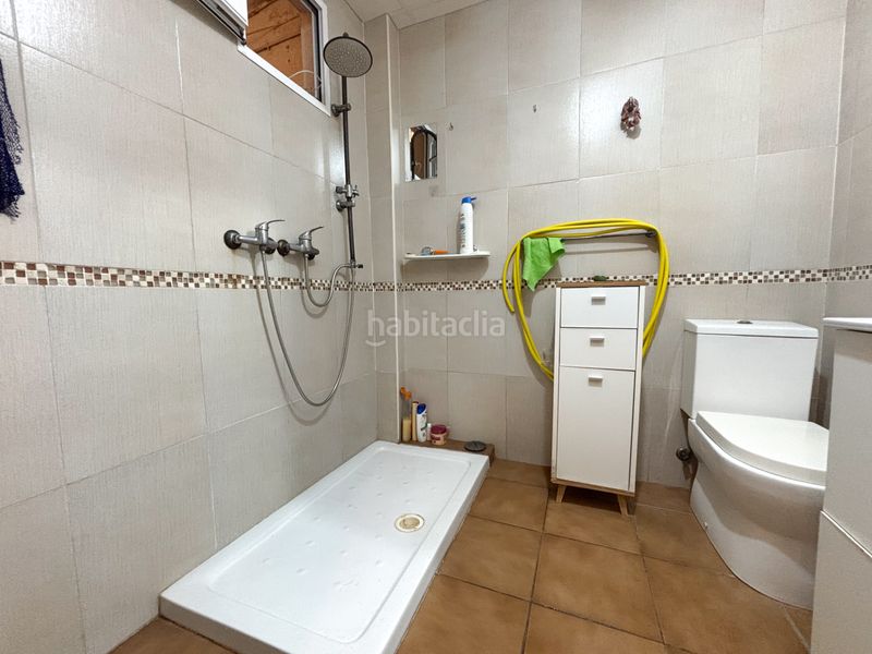 Foto 7fa93ac8-1fbe-4485-abc3-7abf29ce07e5. Casa adossada a Centro Burriana