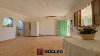 Casa  Urbanización la foya. Oportunidad de reforma integral con doble parcela en urbanizació