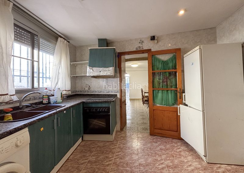 Foto e5bfc988-8641-4680-8ce0-b9c506060740. Casa aparellada a Coves de Vinromà (les)