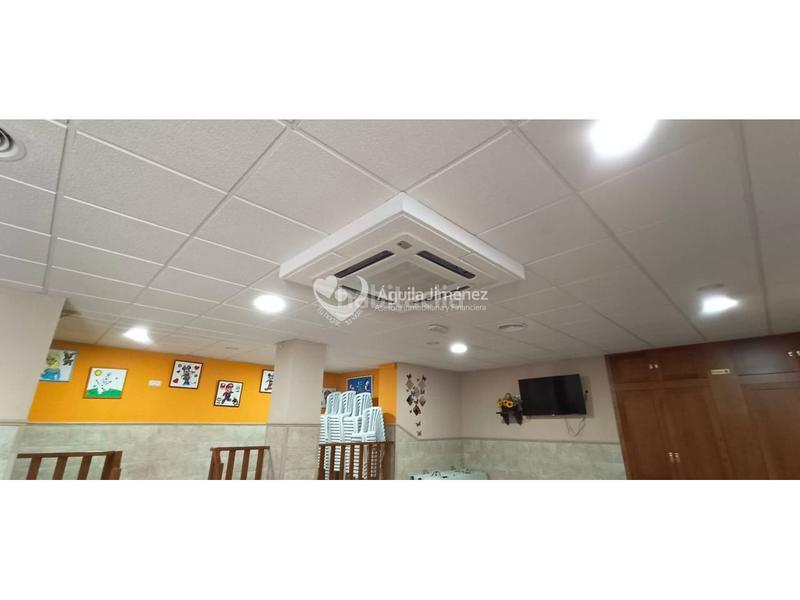 Foto 9feda980-3afa-41fe-a1bb-ea8b37cc3697. Local commercial dans La Paz Alcalá de Guadaira