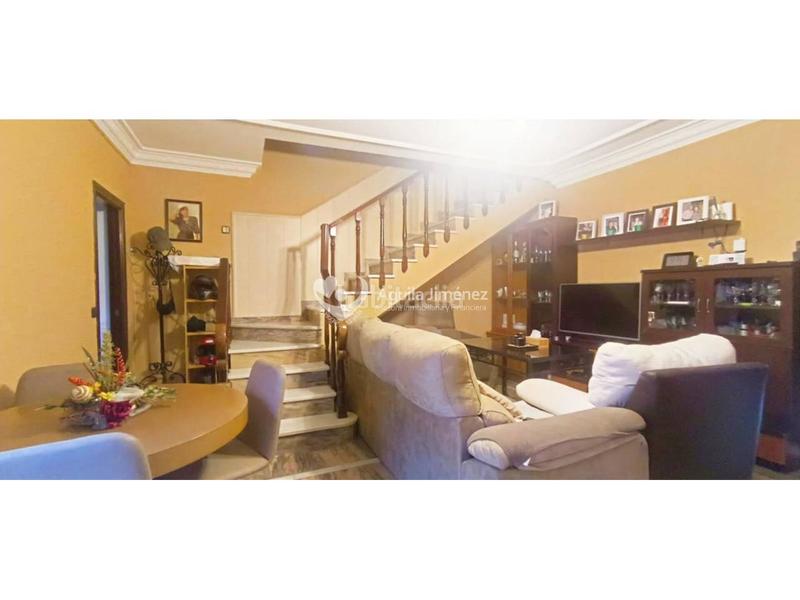 Foto 53e4252b-bf23-4d60-8c50-bfc70e549d4f. Reihenhaus mit heizung in Los Molinos Alcalá de Guadaira