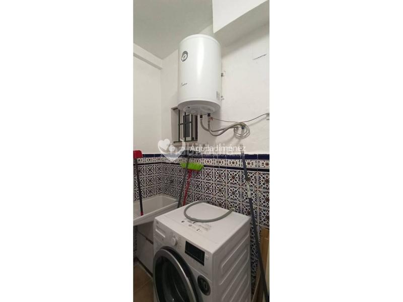 Foto 2769686a-234d-41e4-b5fa-bbc7df04b354. Semi detached house with heating in La Paz Alcalá de Guadaira