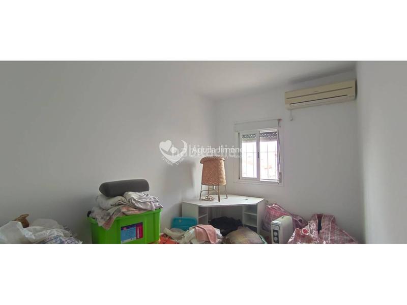 Foto ad7caa12-befd-4160-b966-89d0f241114a. Semi detached house with heating in La Paz Alcalá de Guadaira