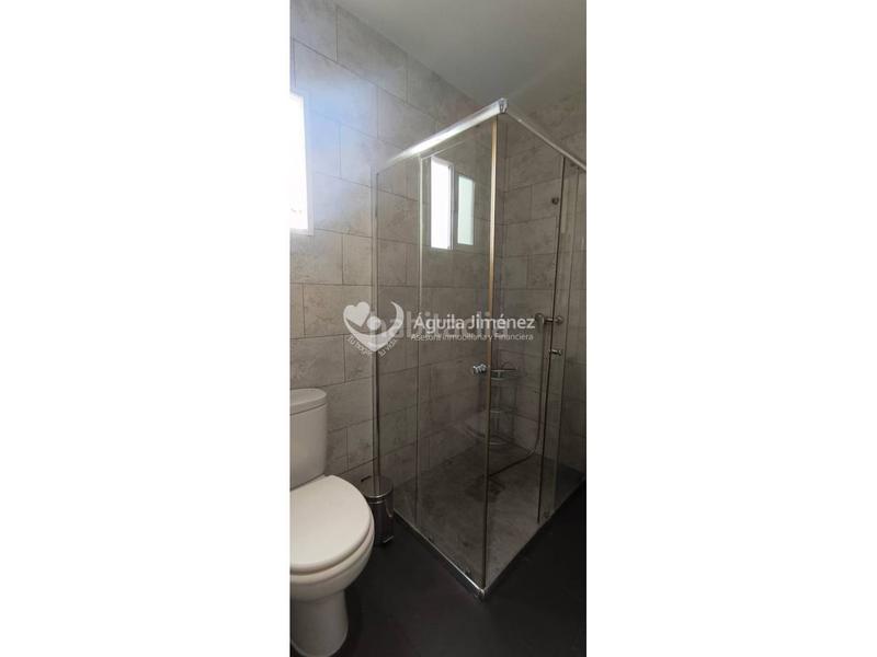 Foto fde7550f-f3b0-476a-81d3-e8ae209d7c0a. Semi detached house with heating in La Paz Alcalá de Guadaira