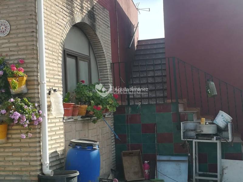 Foto b4ee883b-b610-44c4-9068-e2b76b59e235. Propriété dans La Paz Alcalá de Guadaira