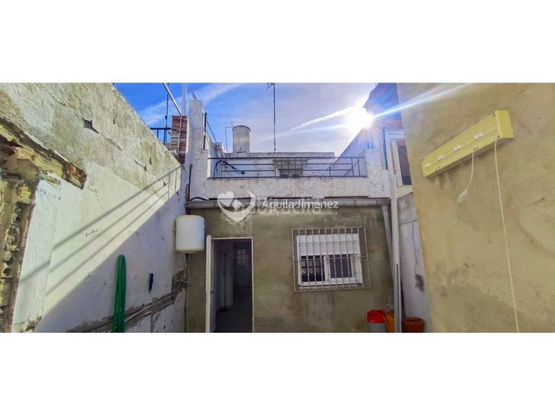 Foto 49ef8981-06c1-4e0e-bb9d-198a64c11e2c. Casa adosada venta de casa en La Paz, alcalá de guadaíra en Alcalá de Guadaira