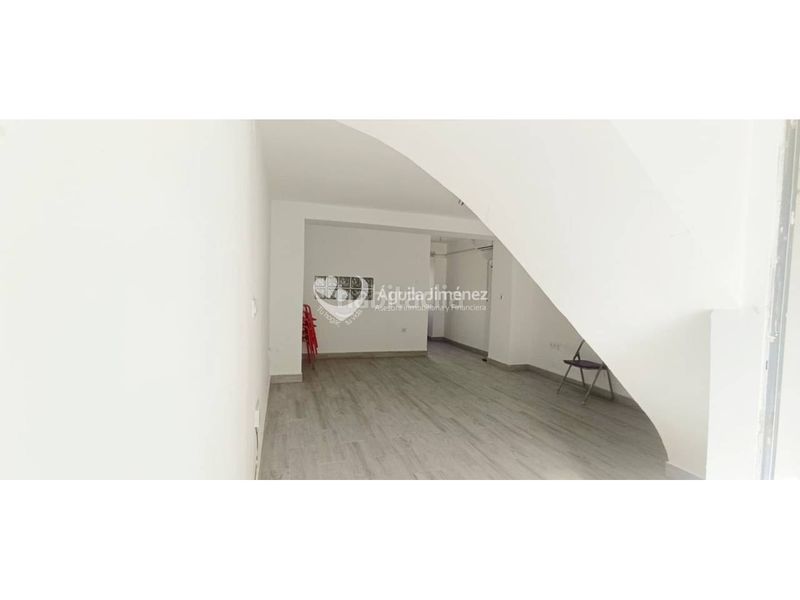 Foto e851a6d9-8e46-4a48-9d9a-765881e863b5. Casa adosada venta de casa en La Paz, alcalá de guadaíra en Alcalá de Guadaira