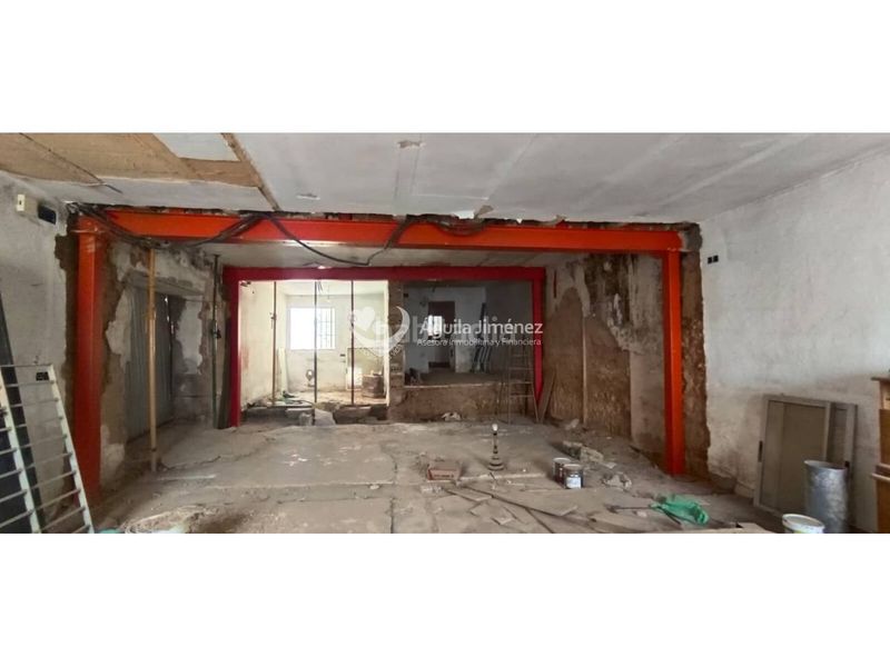 Foto db2ed418-4e00-4aef-b227-05010a78f402. Casa en calle rábida 25 casa en venta en campo de las beatas. contiene imágenes mejoradas con ia en Alcalá de Guadaira