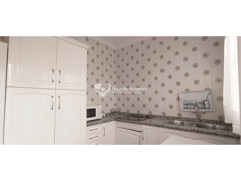 Foto 0fe85df8-e5fc-4b9e-b09d-a593d8306719. House with heating parking in La Paz Alcalá de Guadaira