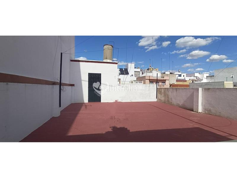 Foto 33185fef-0e17-4fc1-8803-a7c9868c390c. House with heating parking in La Paz Alcalá de Guadaira