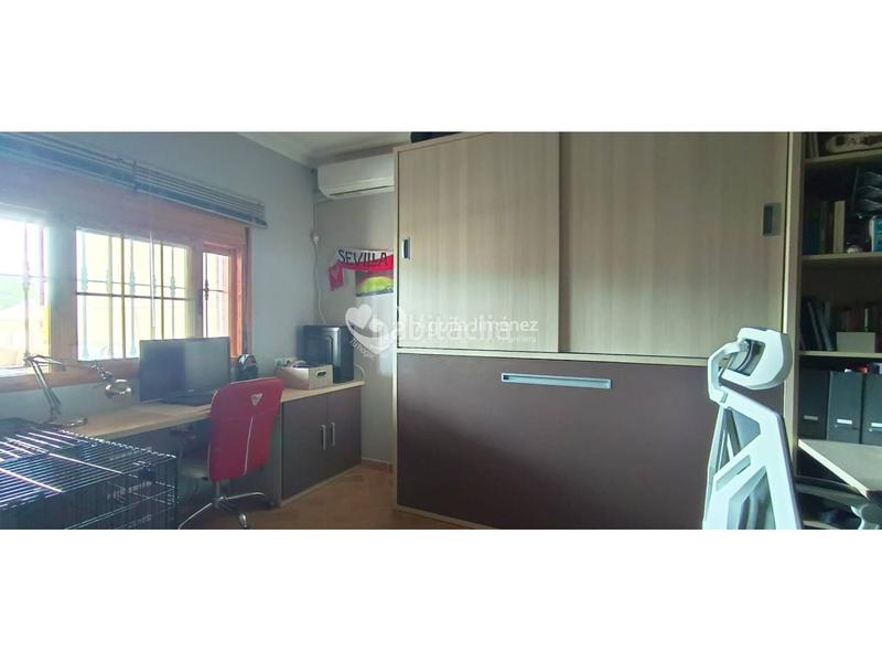 Foto 4749adfa-7172-4d65-b0c0-4d21c9dacf8c. Doppelhaus mit heizung in Oromana Alcalá de Guadaira