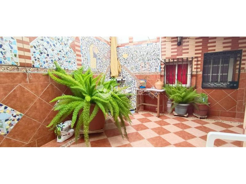 Foto 72d4de10-453e-4417-928c-9eb591d84f56. Doppelhaus mit heizung in Oromana Alcalá de Guadaira