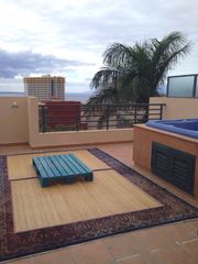 Lloguer Casa adossada a Avenida adeje 300 32. Chalet adosado exótico en playa paraíso