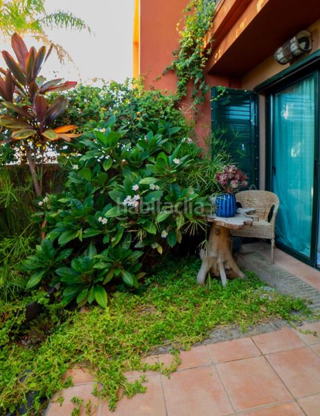 Foto ed0592b0-af44-47bc-bcee-366acb285b60. Rent semi detached house in avenida Adeje 300 32 in Adeje