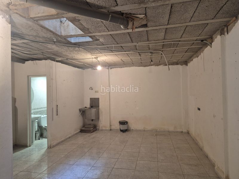 Foto 13744eba-8a51-46cb-9f9d-8368ea56b862. Local comercial a Las Galletas Arona