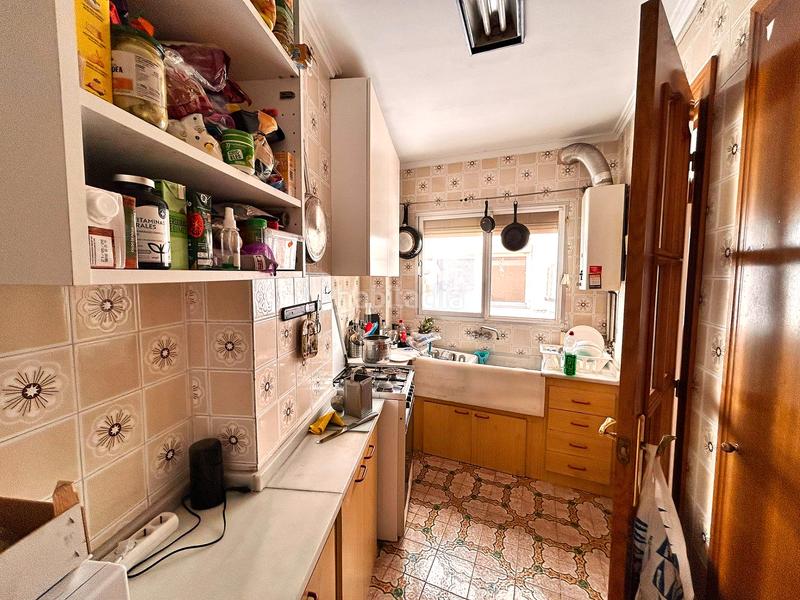 Foto ab95f607-0c02-4353-8697-c0b86b2ff957. Flat with heating in Barrio de Patraix Valencia