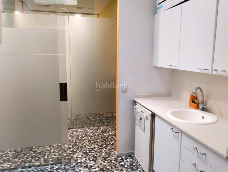 Foto f1cb9447-b8fa-47a0-b75b-0dc63ef56da8. Local commercial avec chauffage dans Arrancapins Valencia