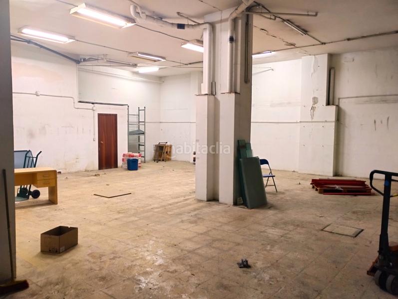 Foto c2bccc32-e130-4379-8a15-a13ff8a22113. Local commercial dans Nou Moles Valencia