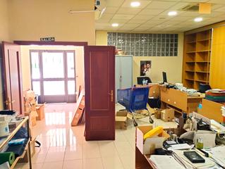 Geschäftsraum in Carrer de Pintor Stolz